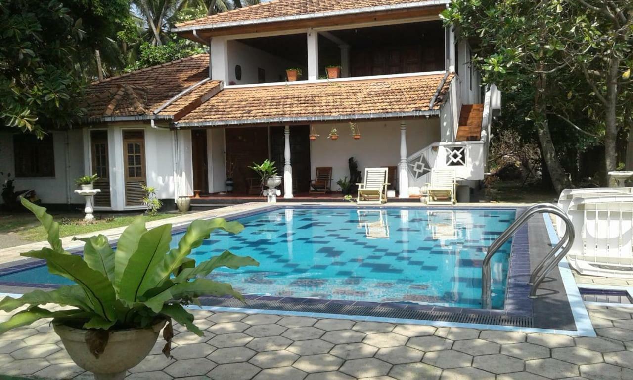 Villa Sea Sprays Hikkaduwa Εξωτερικό φωτογραφία